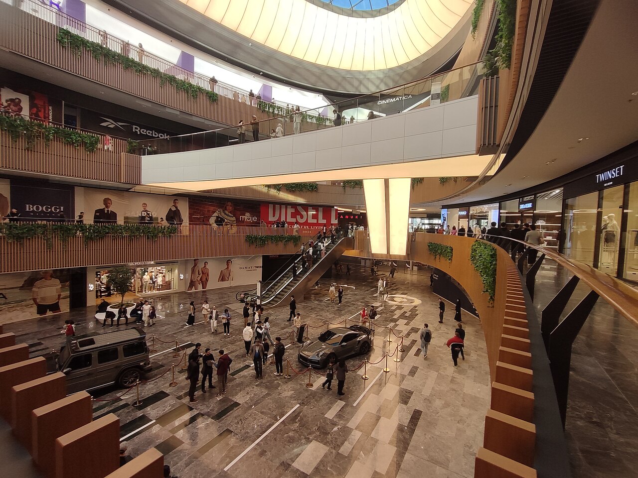Thaskent Shopping Mall